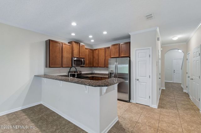 13344 OCEAN MIST Drive, Jacksonville, FL 32258