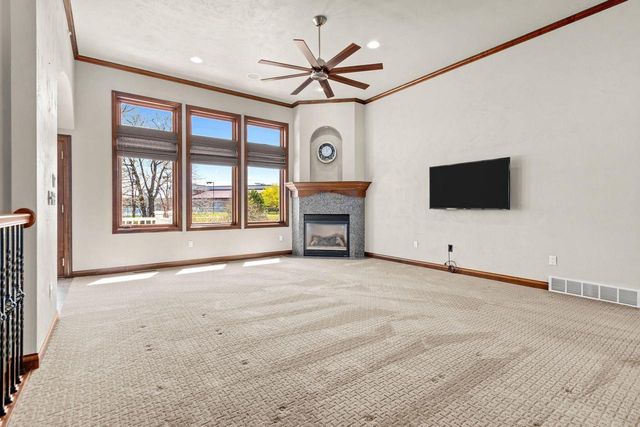 849 Whisper Falls LANE, Menasha, WI 54952