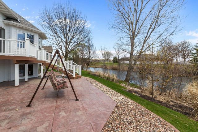 849 Whisper Falls LANE, Menasha, WI 54952