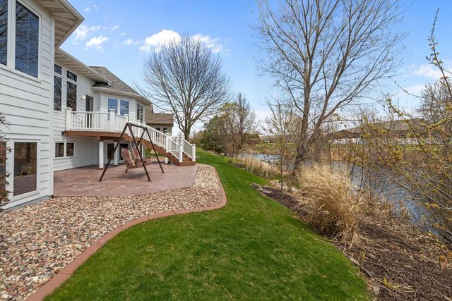 849 Whisper Falls LANE, Menasha, WI 54952