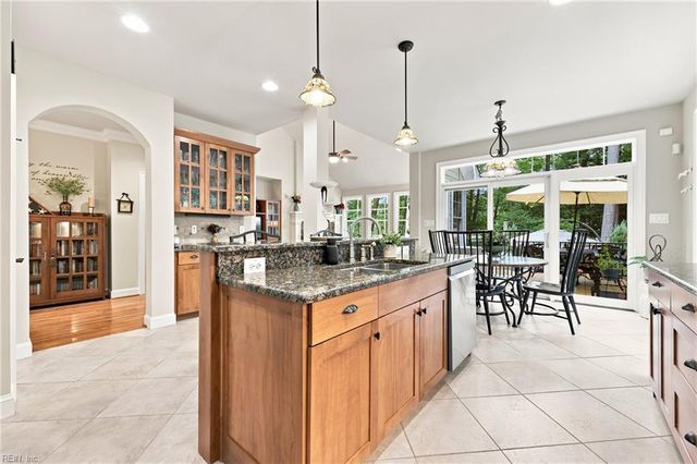 101 Adams CT, Carrollton, VA 23314