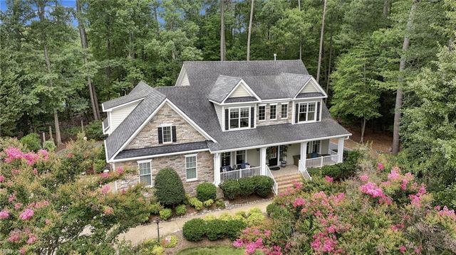 101 Adams CT, Carrollton, VA 23314