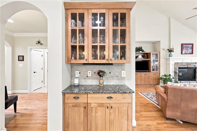 101 Adams CT, Carrollton, VA 23314