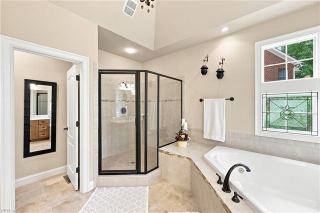 101 Adams CT, Carrollton, VA 23314