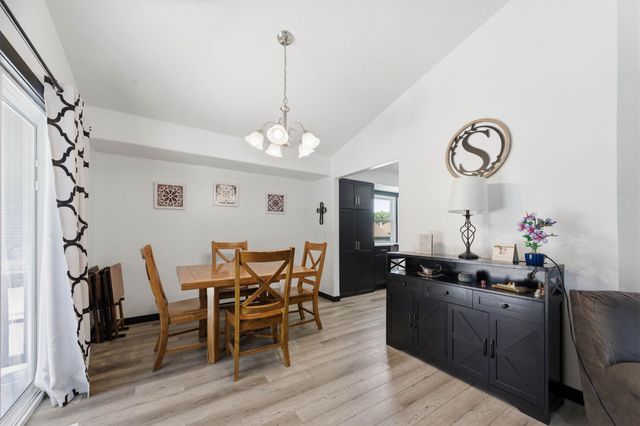 2213 N Forest Park St, Derby, KS 67037