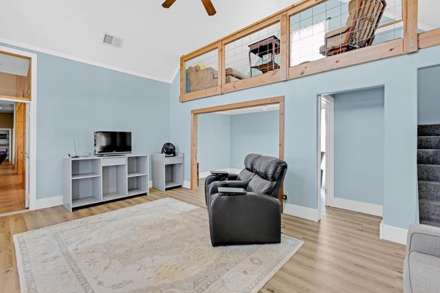 7355 Fm 713 RD, Dale, TX 78616