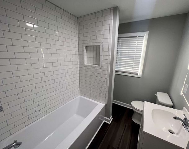 413 5th St, Lawrenceburg, TN 38464