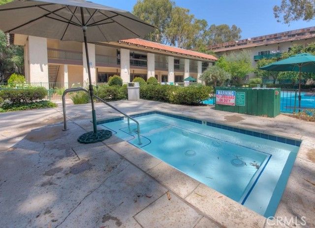 5460 White Oak, Encino (los Angeles), CA 91316