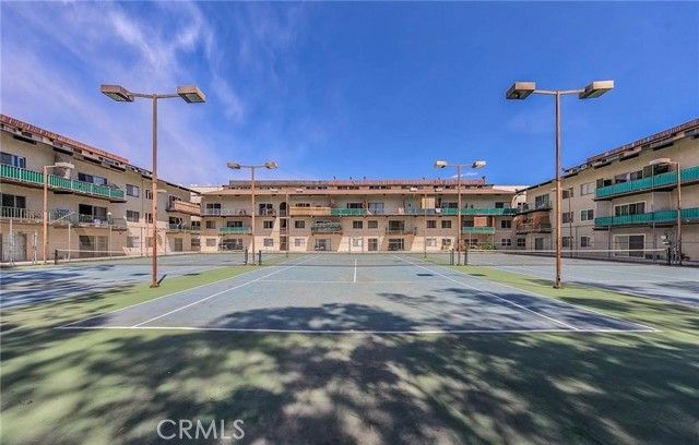 5460 White Oak, Encino (los Angeles), CA 91316