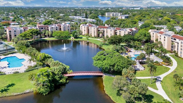 755 Dotterel Road, Delray Beach, FL 33444