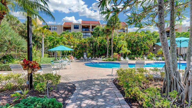 755 Dotterel Road, Delray Beach, FL 33444