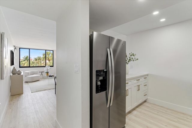 755 Dotterel Road, Delray Beach, FL 33444