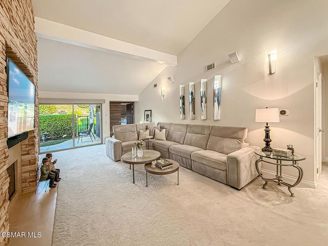 173 Pebble Beach Drive, Newbury Park, CA 91320