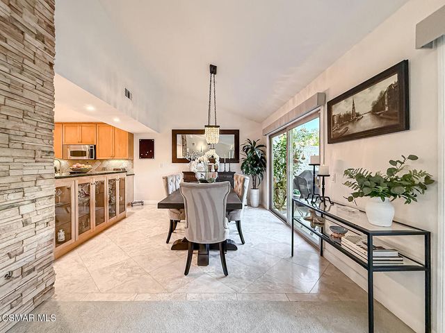 173 Pebble Beach Drive, Newbury Park, CA 91320
