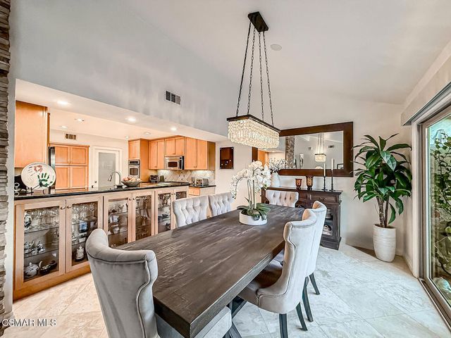 173 Pebble Beach Drive, Newbury Park, CA 91320