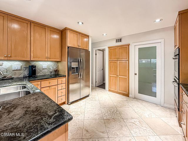 173 Pebble Beach Drive, Newbury Park, CA 91320