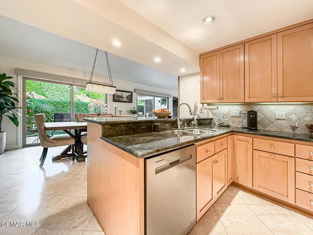 173 Pebble Beach Drive, Newbury Park, CA 91320