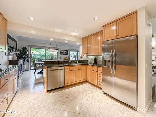 173 Pebble Beach Drive, Newbury Park, CA 91320