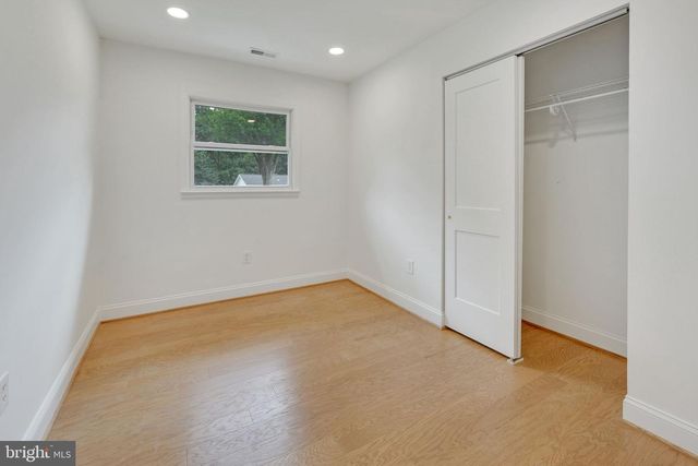 14332 BELLEVILLE AVE, Woodbridge, VA 22193