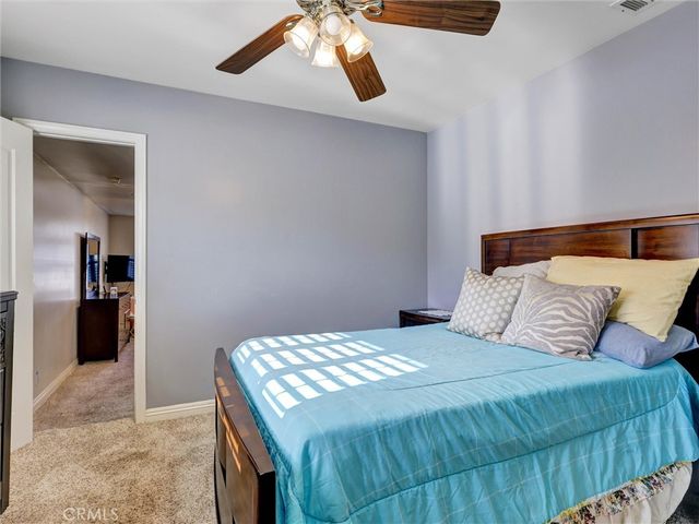 812 W Athens, Los Angeles, CA 90044