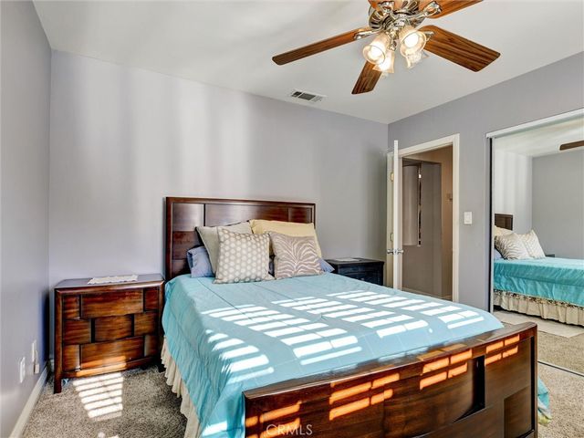 812 W Athens, Los Angeles, CA 90044