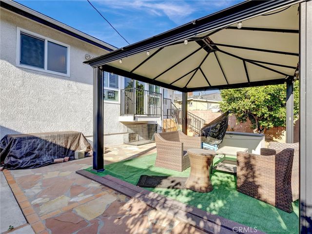 812 W Athens, Los Angeles, CA 90044