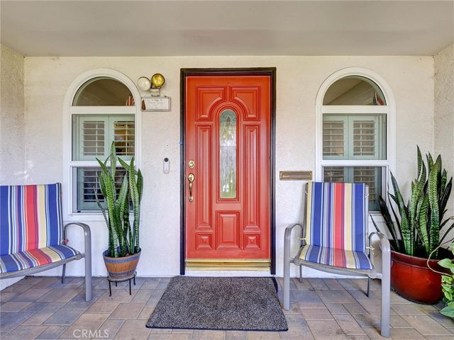 812 W Athens, Los Angeles, CA 90044