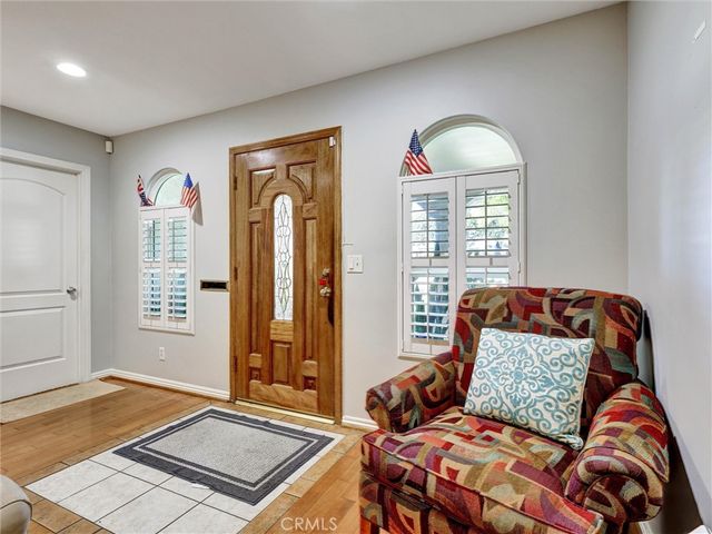 812 W Athens, Los Angeles, CA 90044