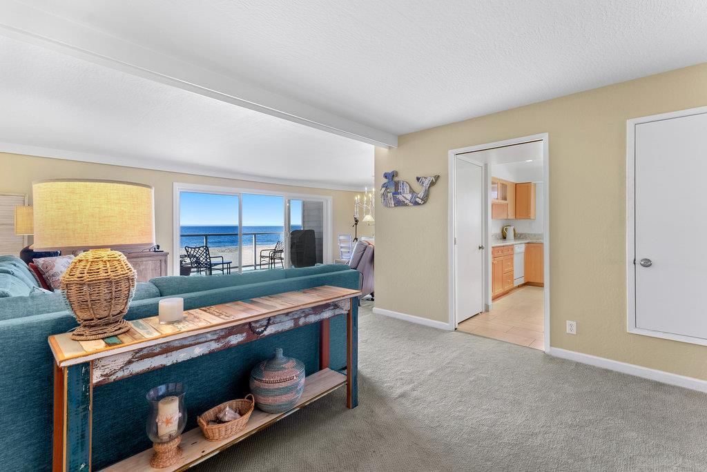 22130 E Cliff Drive 2D, Santa Cruz, CA 95062