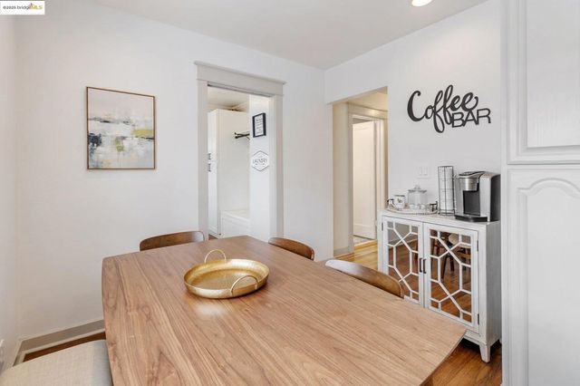 328 W Walnut St, Stockton, CA 95204