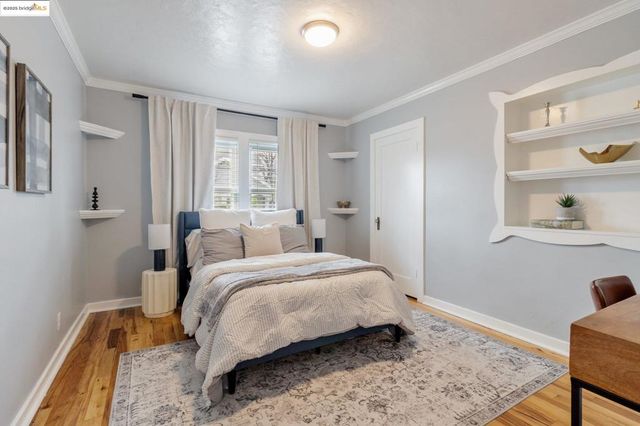 328 W Walnut St, Stockton, CA 95204