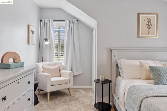 328 W Walnut St, Stockton, CA 95204