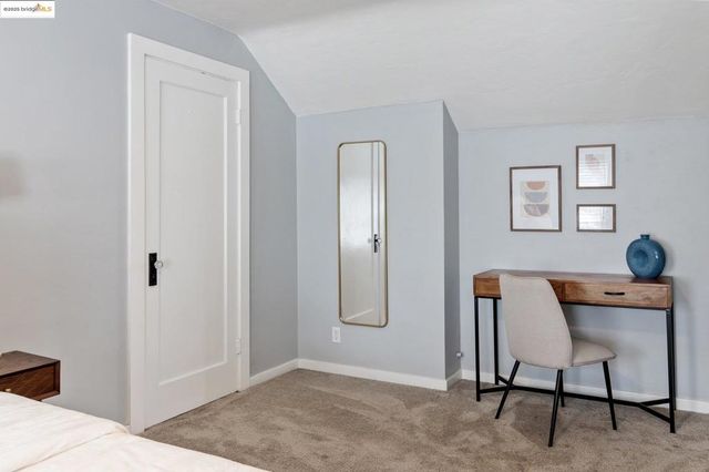 328 W Walnut St, Stockton, CA 95204