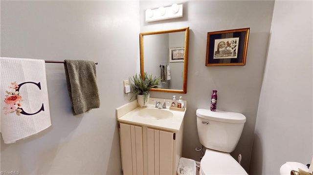 1831 Chestnut Grove Road, King, NC 27021