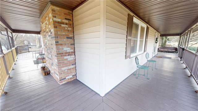 1831 Chestnut Grove Road, King, NC 27021