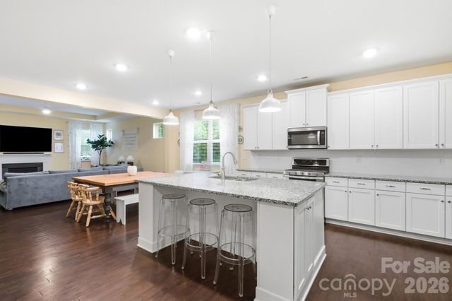 11504 Vista Ridge Court, Midland, NC 28107