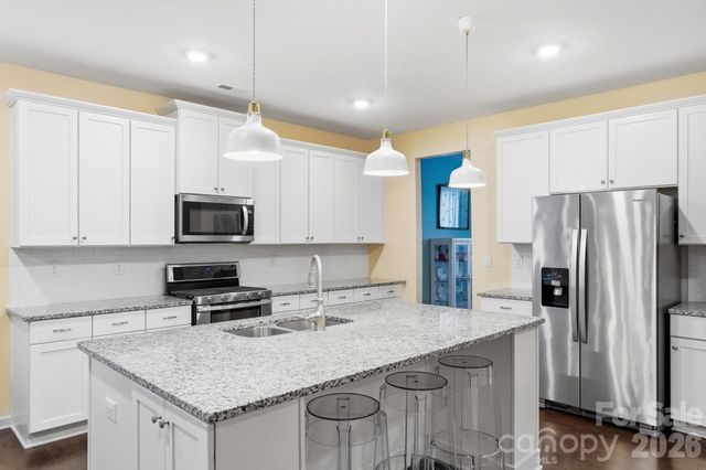 11504 Vista Ridge Court, Midland, NC 28107