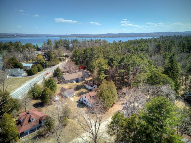 603 S Main Street, Leland, MI 49654