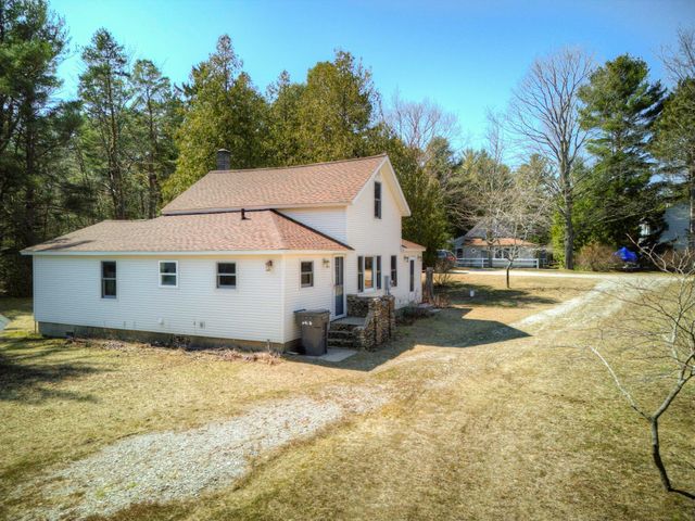 603 S Main Street, Leland, MI 49654