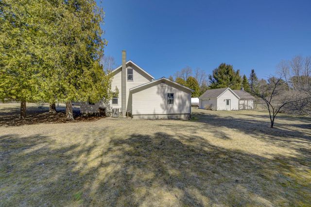 603 S Main Street, Leland, MI 49654