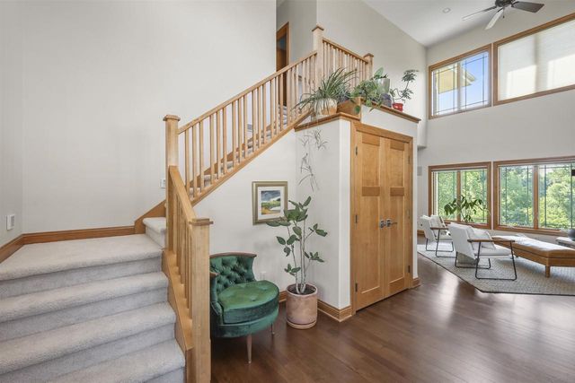 1314 Hanover Court, Waunakee, WI 53597
