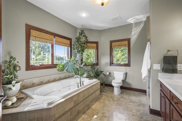 1314 Hanover Court, Waunakee, WI 53597