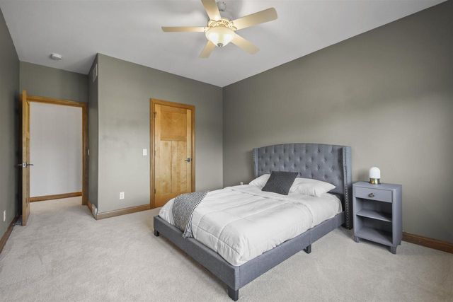 1314 Hanover Court, Waunakee, WI 53597