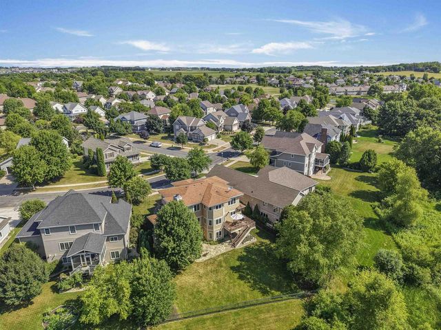 1314 Hanover Court, Waunakee, WI 53597