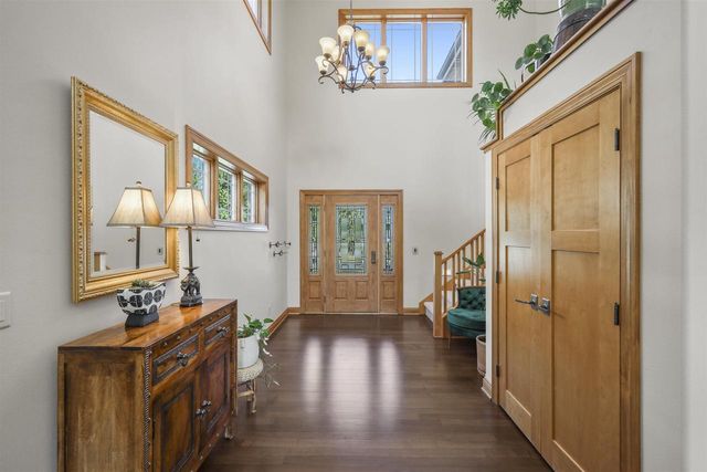 1314 Hanover Court, Waunakee, WI 53597