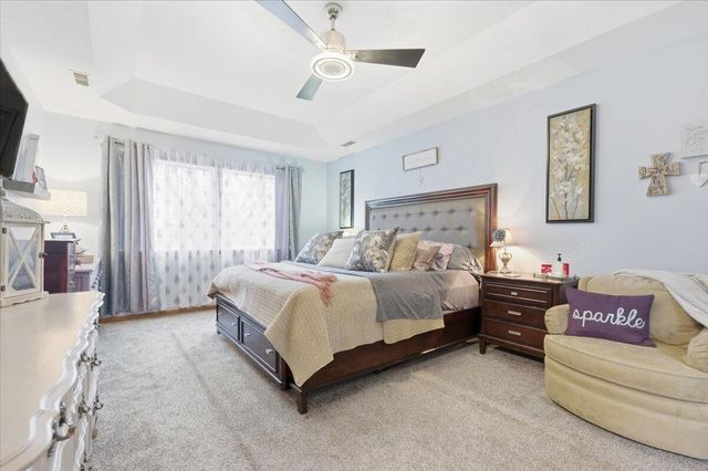 195 WOODBURY Circle, Council Bluffs, IA 51503