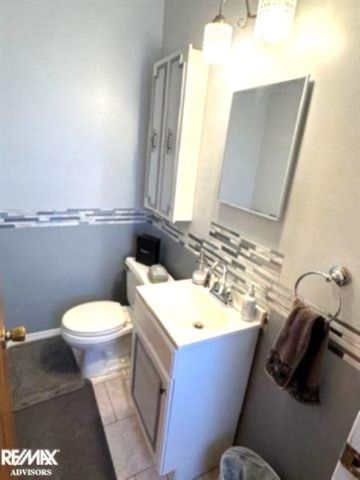 30607 Glenwood Circle, Warren, MI 48088