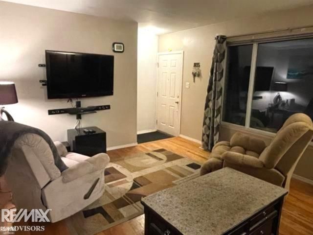 30607 Glenwood Circle, Warren, MI 48088
