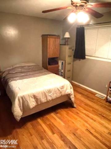 30607 Glenwood Circle, Warren, MI 48088