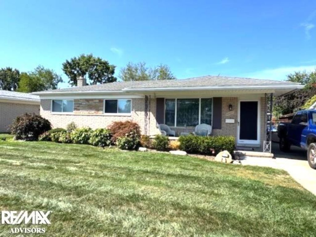 30607 Glenwood Circle, Warren, MI 48088